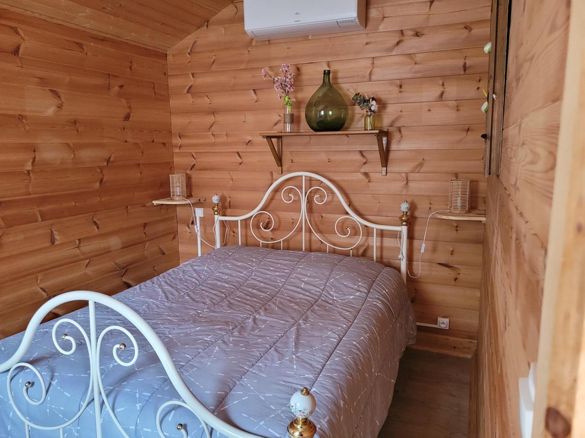 Au Petit Chalet Gigouzac エクステリア 写真