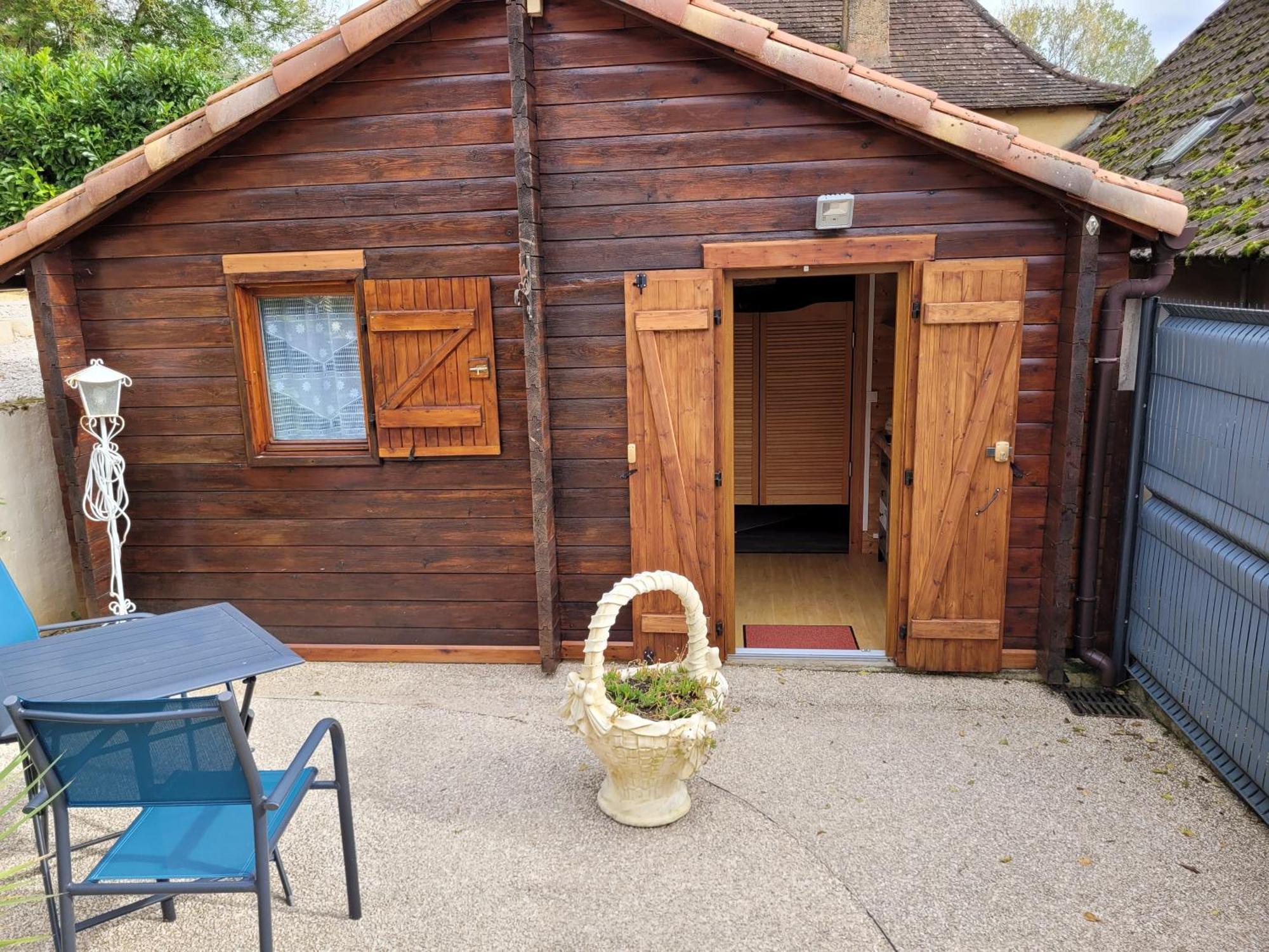 Au Petit Chalet Gigouzac エクステリア 写真